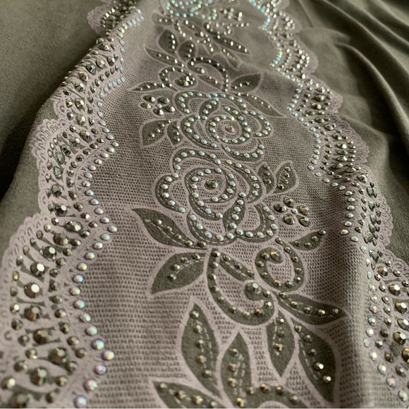 Vocal Faux Suede Long Sleeve Studded Fringe Shark Bite Tunic Top Size Medium - Picture 6 of 12